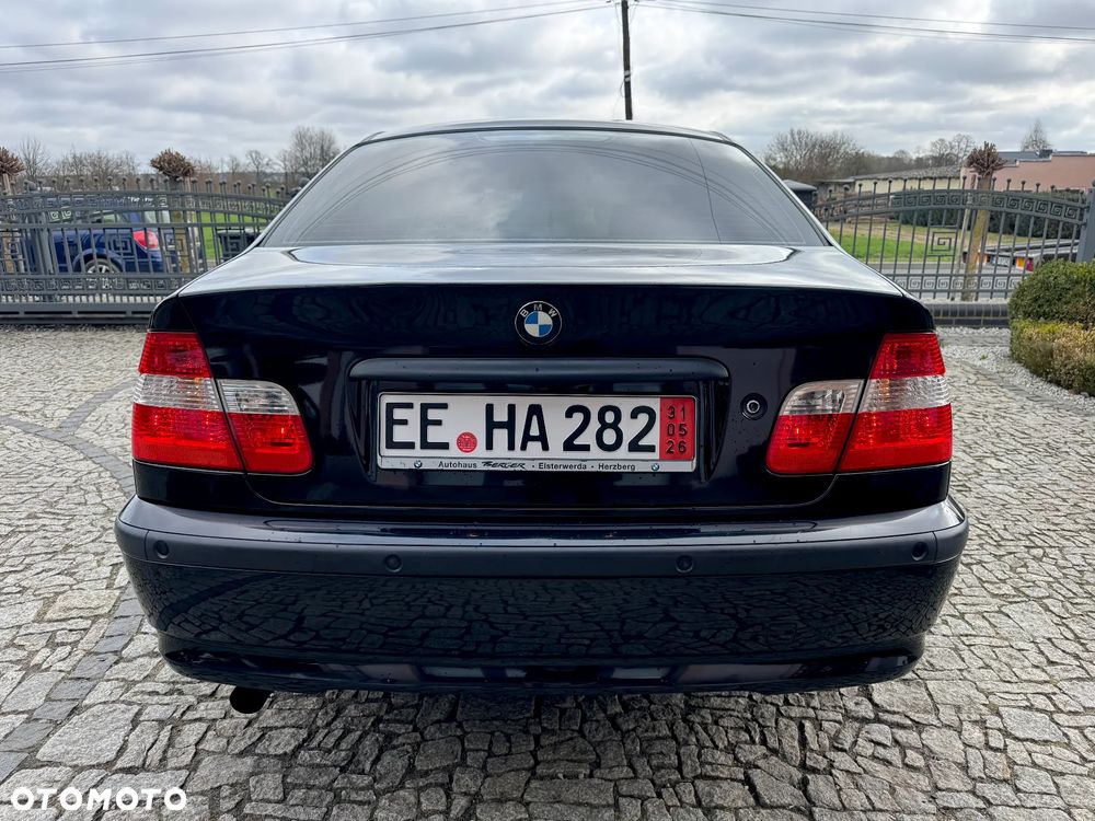 BMW Seria 3 318i Edition Exclusive - 6