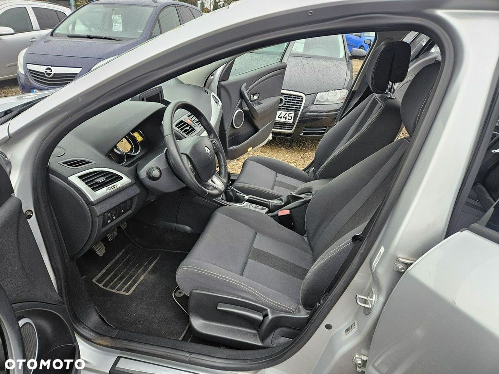 Renault Megane - 7
