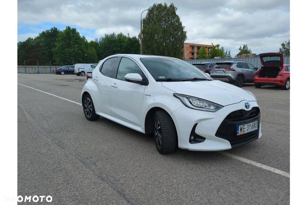 Toyota Yaris Hybrid 1.5 Comfort - 4