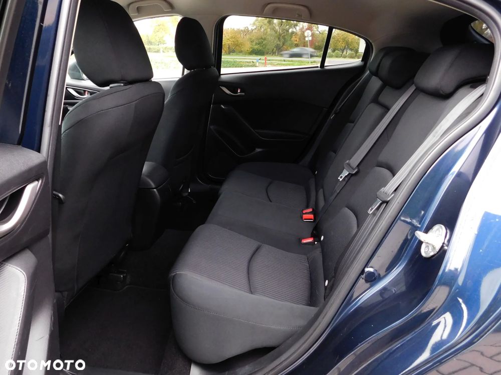 Mazda 3 - 16