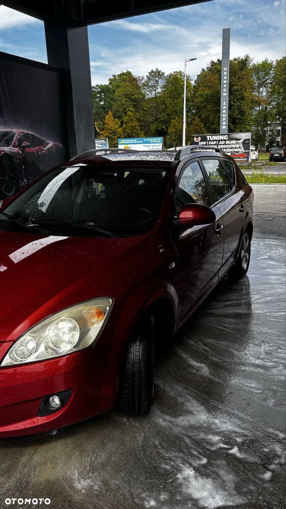 Kia Ceed - 3