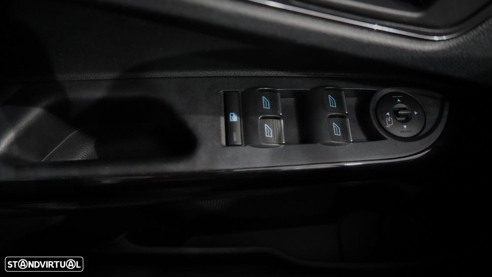 Ford B-Max 1.5 TDCi Titanium - 16