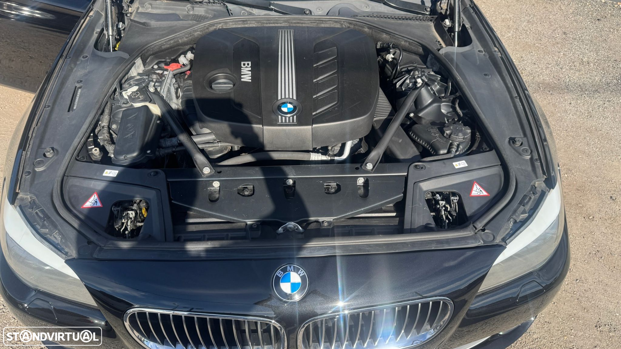 BMW 520 d Exclusive Auto 123g - 44
