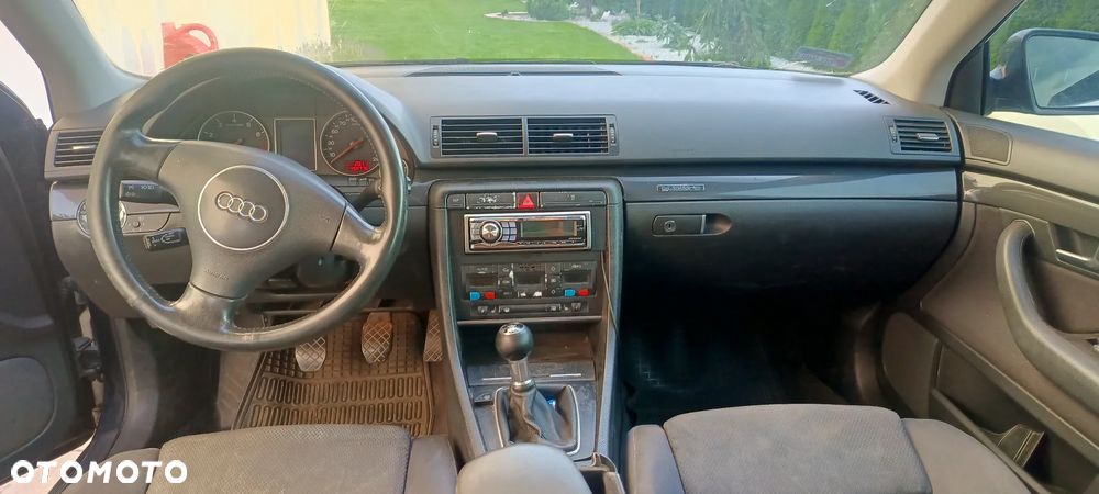 Audi A4 Limousine 1.8T Quattro - 8