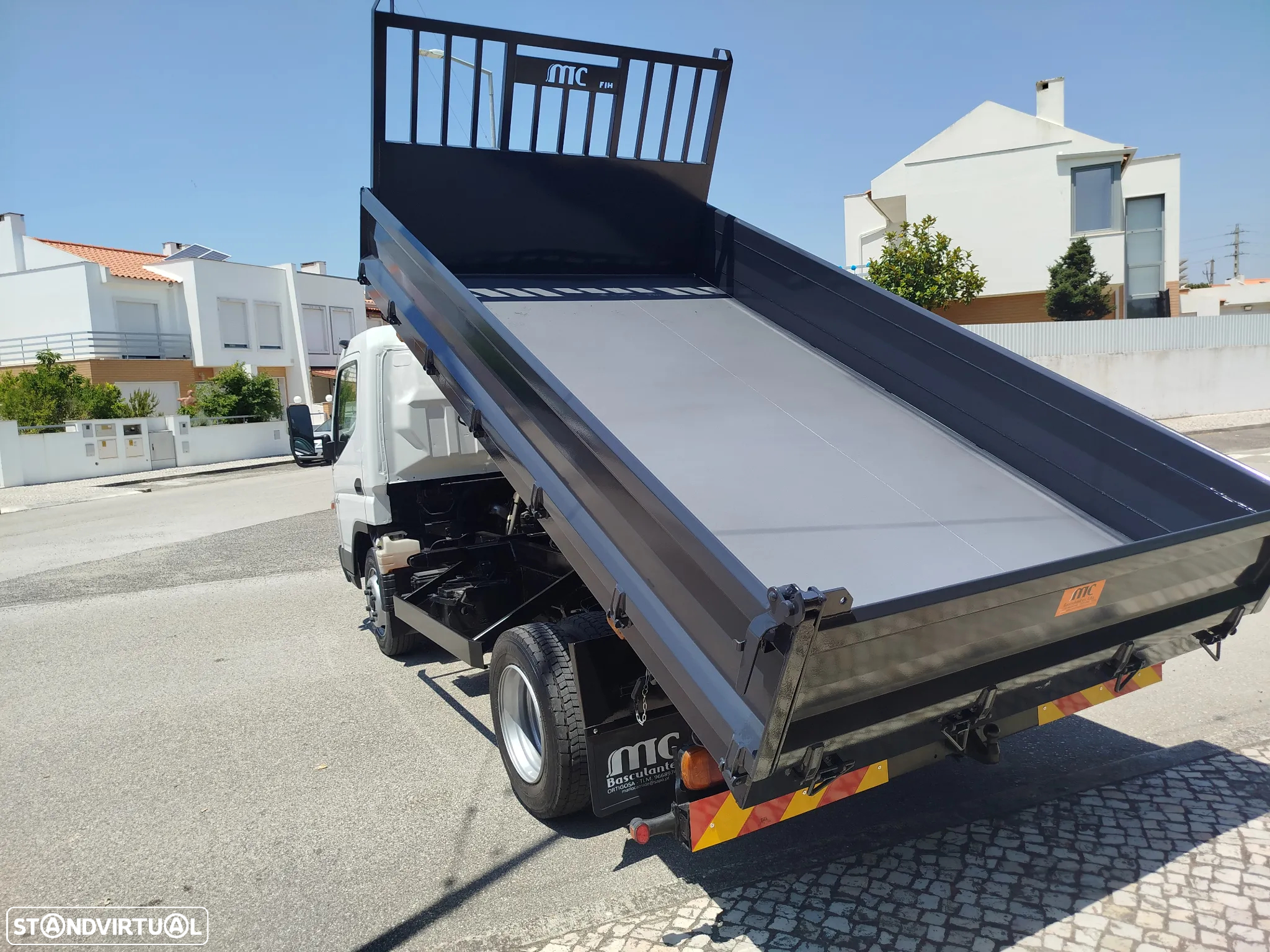 Mitsubishi Canter Fuso 7C14 Basculante - 7