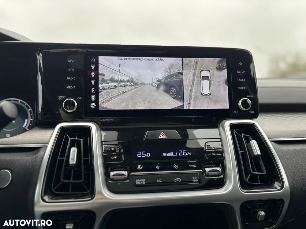 Kia Sorento 1.6 T-GDI HEV 6AT 4x4 7P Design+ - 15