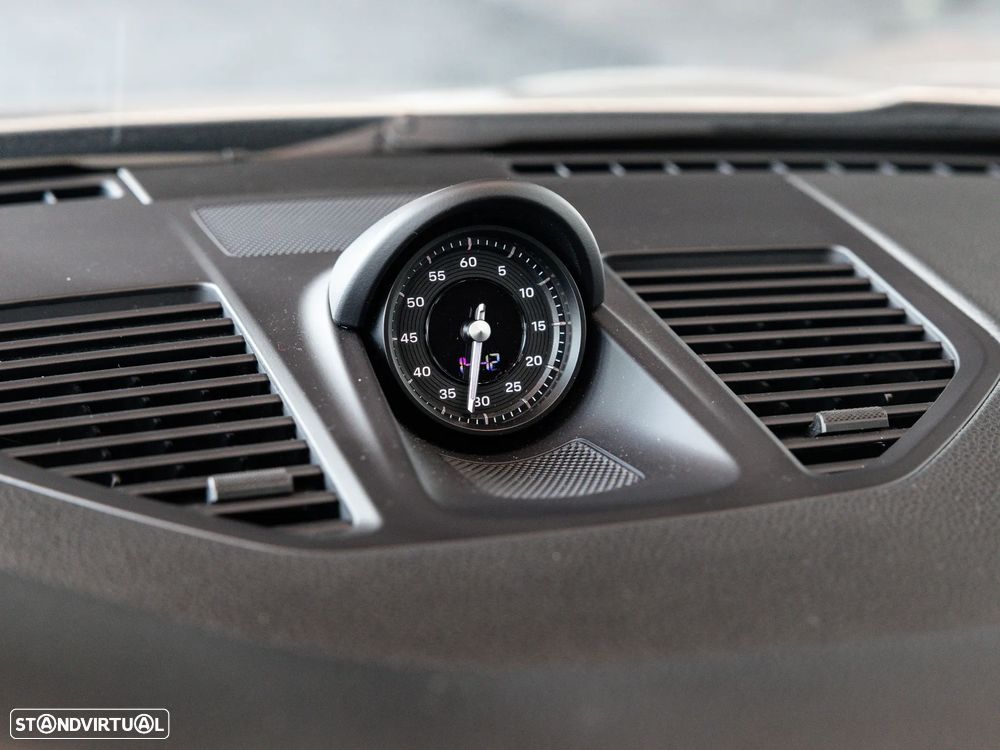 Porsche 911 (992) Carrera T PDK - 40