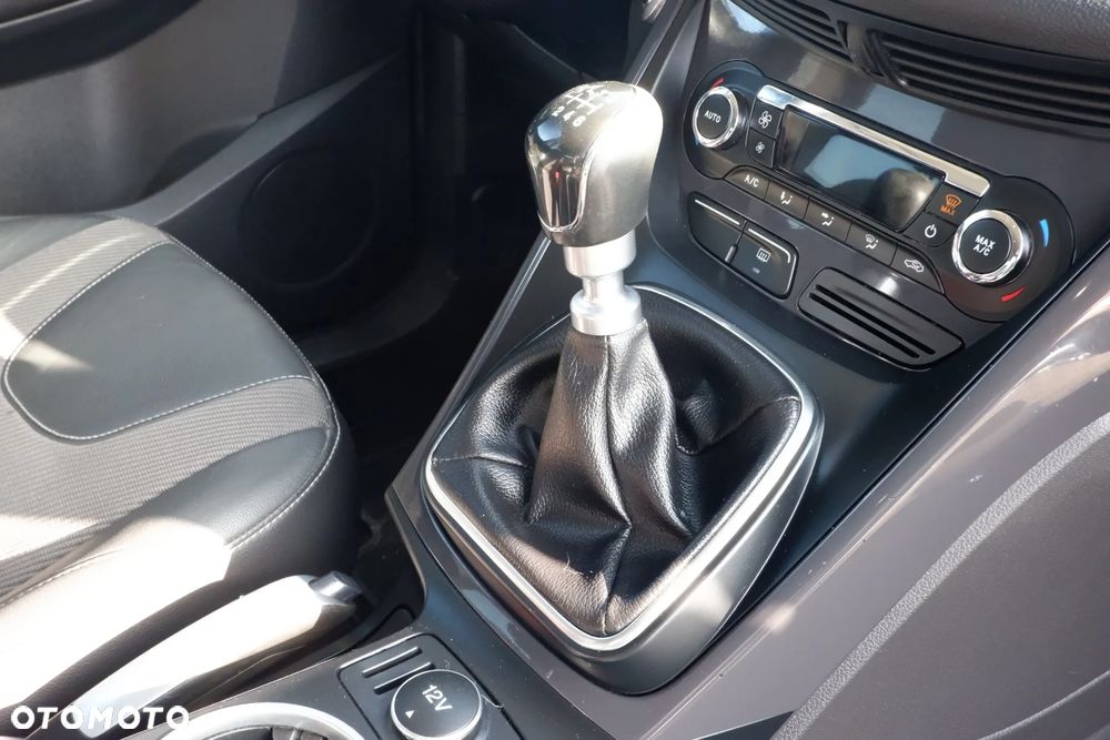 Ford Kuga 2.0 TDCi 4WD Titanium - 7