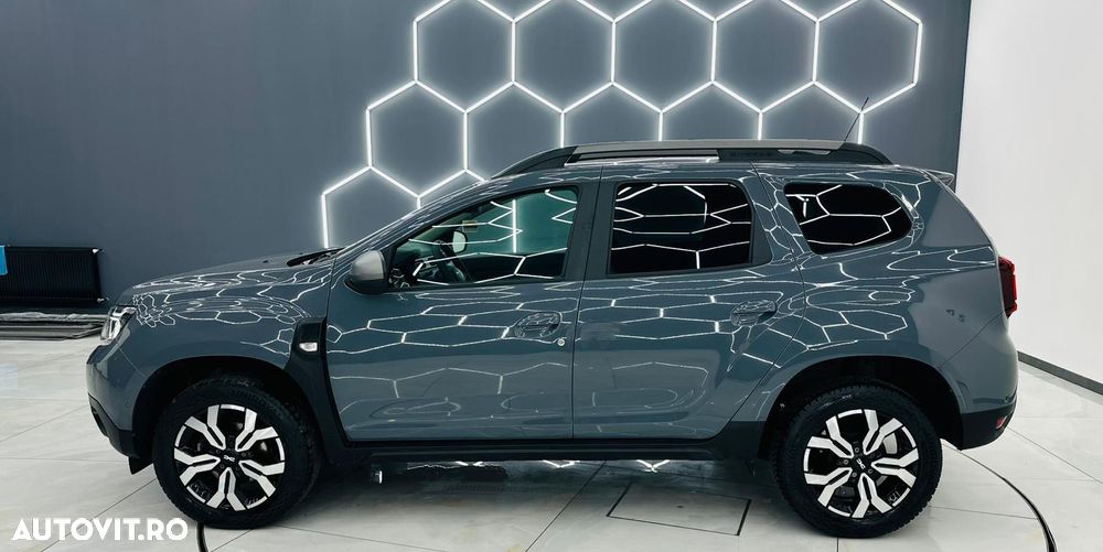 Dacia Duster TCe 130 Journey - 35