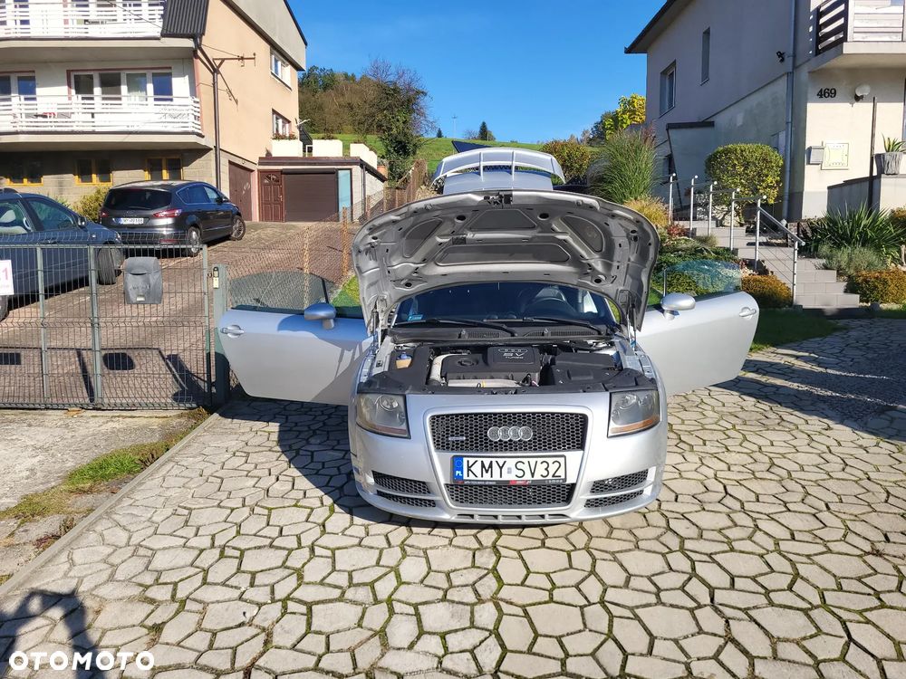 Audi TT Coupé 1.8T Quattro - 11