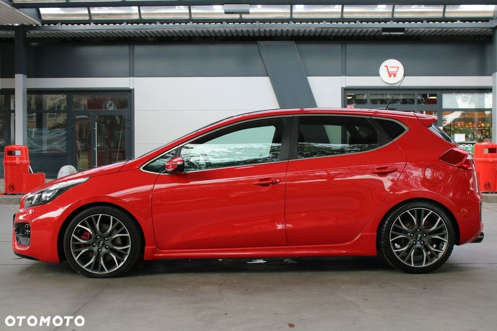 Kia Ceed 1.6 T-GDI GT XL - 40