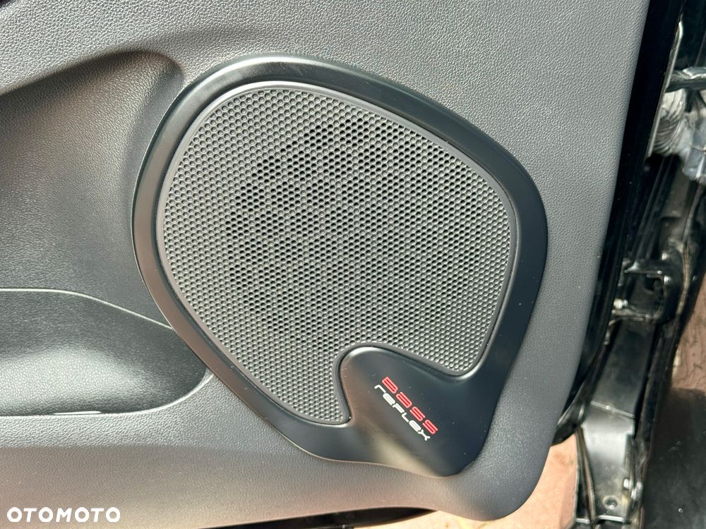 Renault Clio 1.6 R.S.Trophy 220 EDC - 34