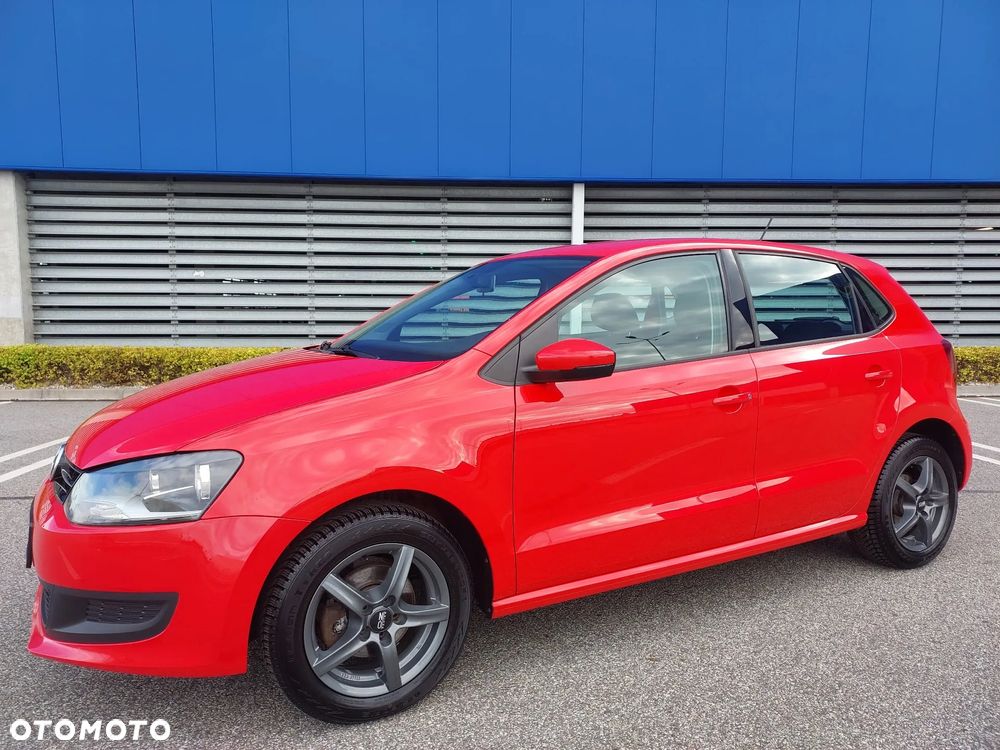 Volkswagen Polo 1.4 16V Comfortline - 2