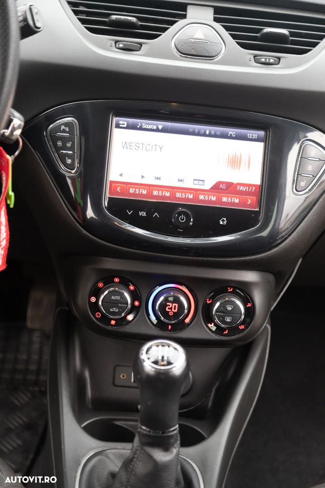 Opel Corsa 1.4 ECOTEC Selection - 8