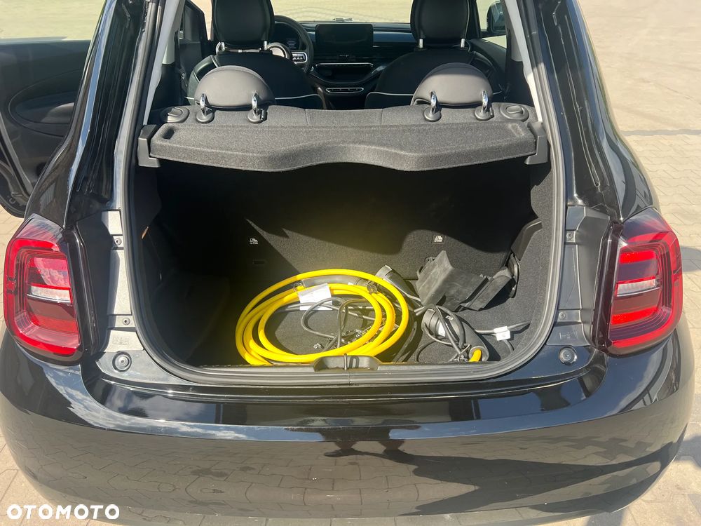 Fiat 500e - 28
