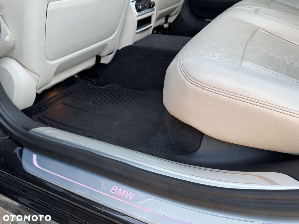 BMW Seria 7 740Li xDrive - 6