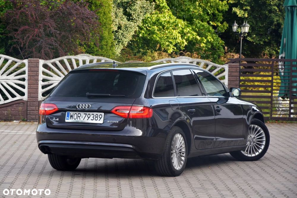 Audi A4 Avant - 13