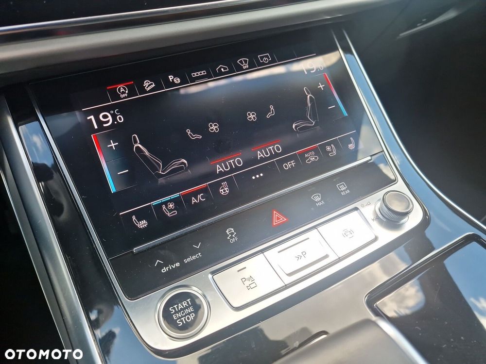 Audi Q8 - 16