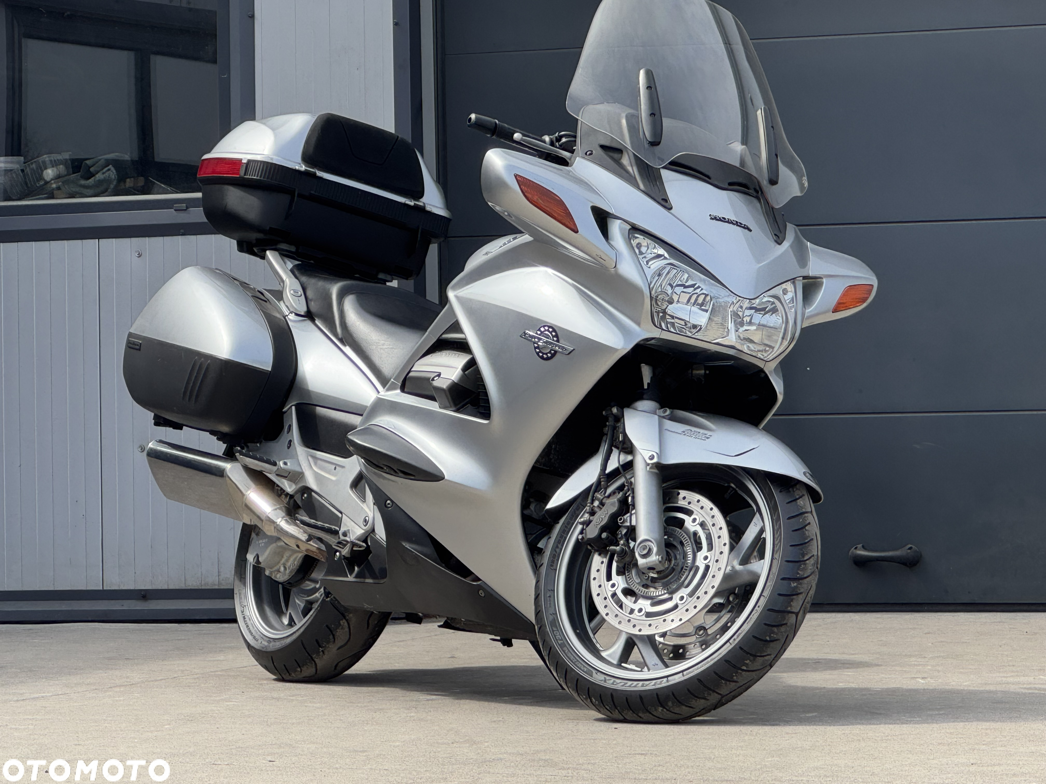 Honda ST - 2