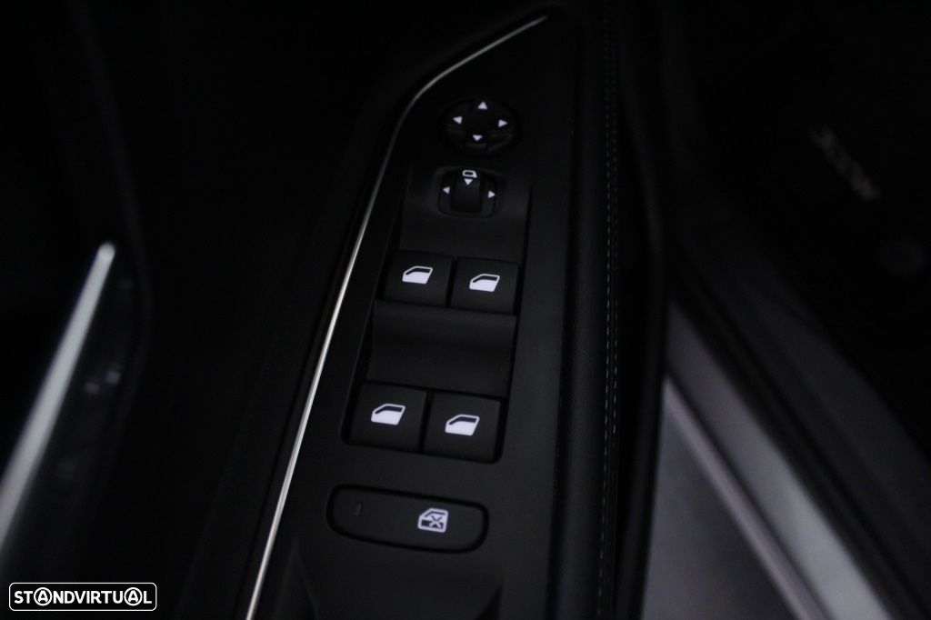 Peugeot 3008 1.5 BlueHDi Allure Pack EAT8 - 20