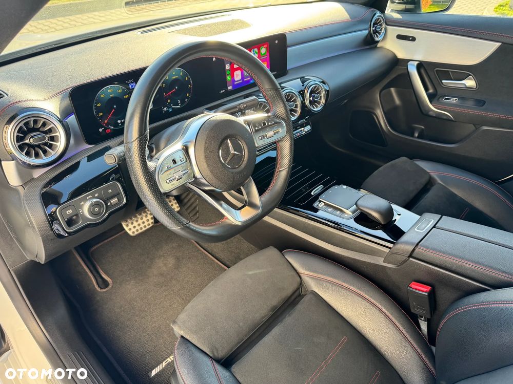 Mercedes-Benz CLA 200 AMG Line 7G-DCT - 15