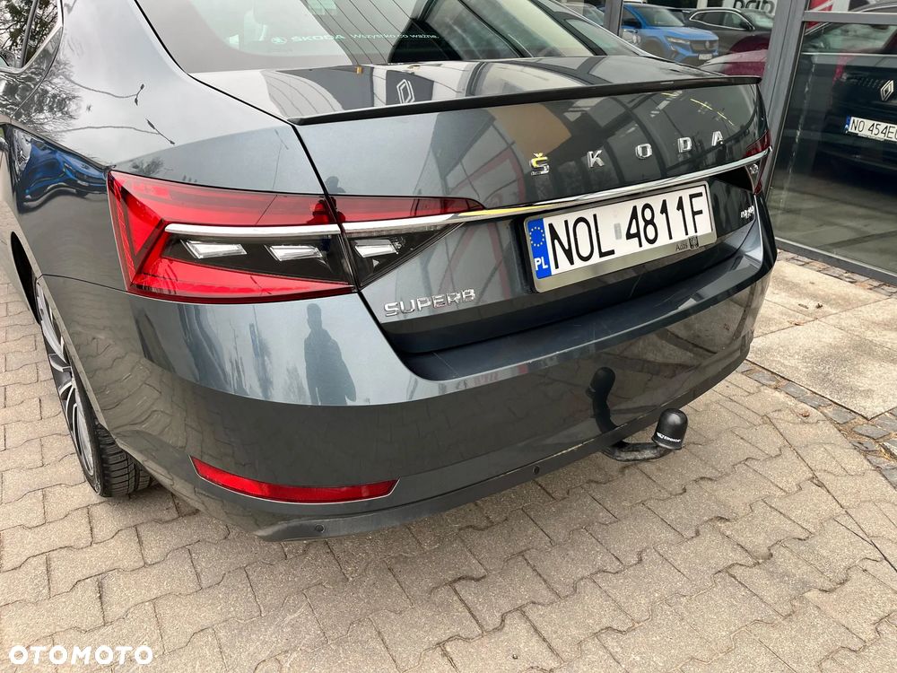 Skoda Superb 2.0 TDI SCR 4x4 Style DSG - 14