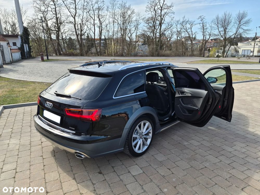 Audi A6 Allroad - 24
