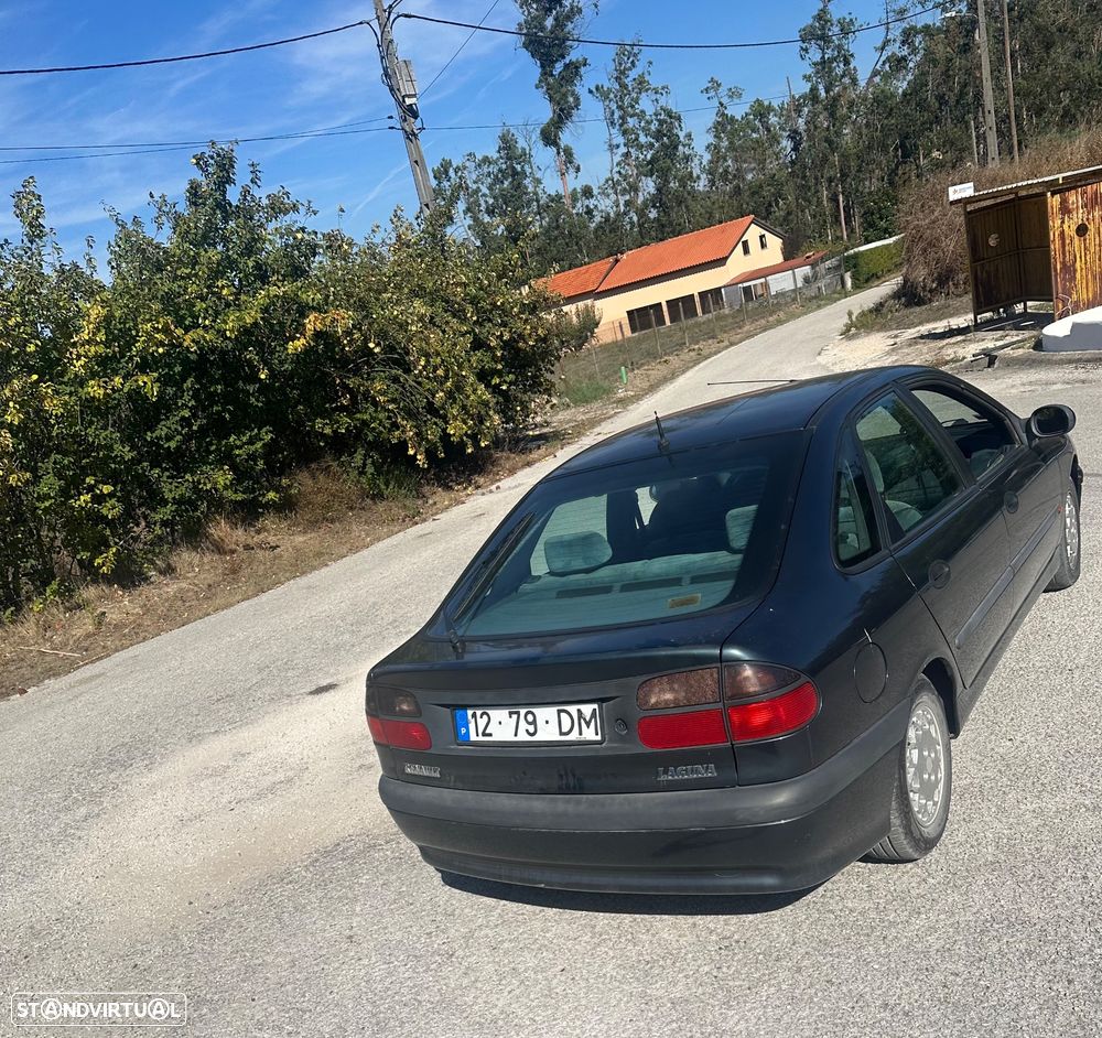 Renault Laguna - 2