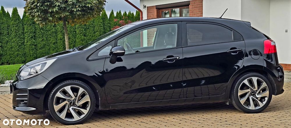 Kia Rio - 6