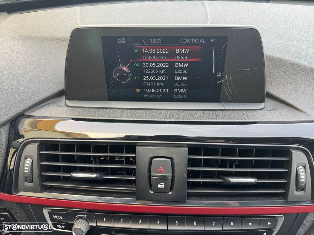 BMW 318 d Auto Line Sport - 10