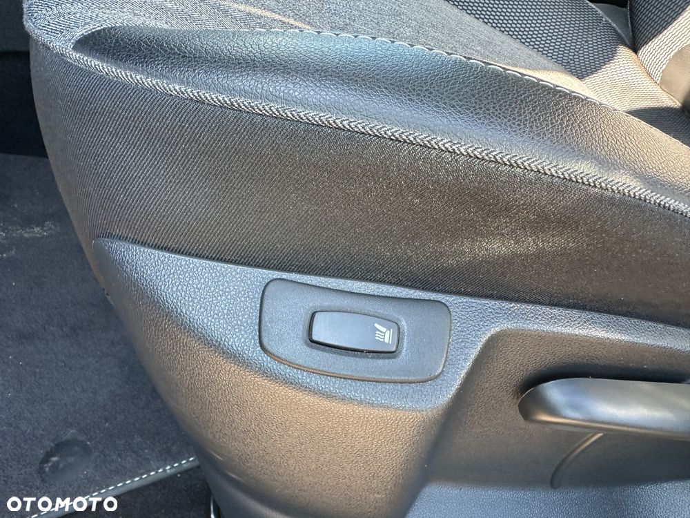 Renault Captur 1.2 Energy TCe Night&Day EDC - 6