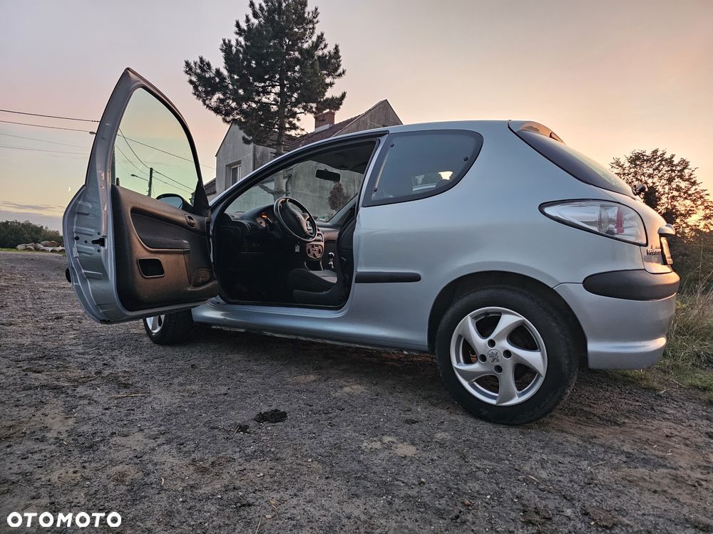 Peugeot 206 90 Quiksilver - 15