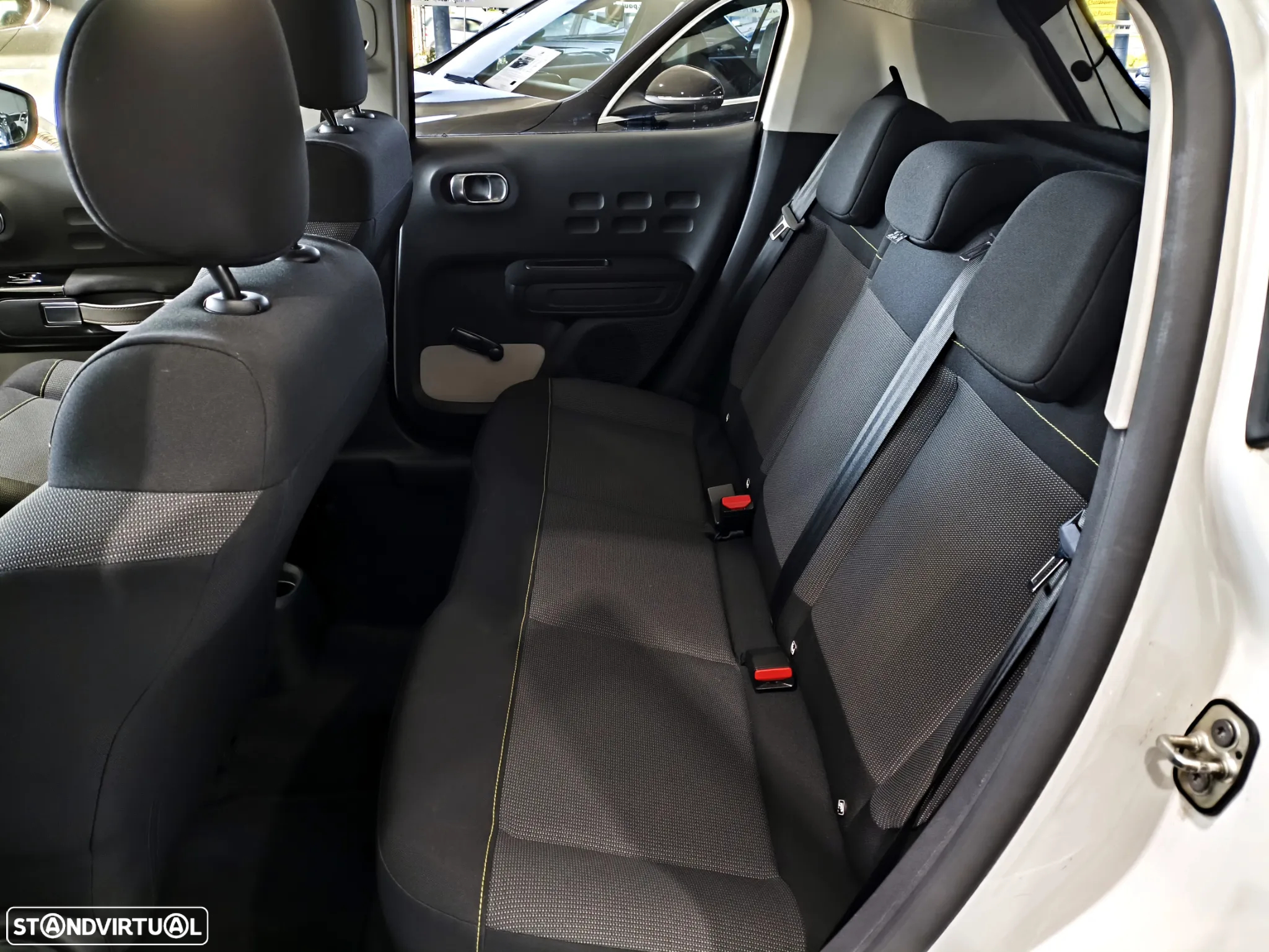 Citroën C3 1.2 PureTech C-Series - 8
