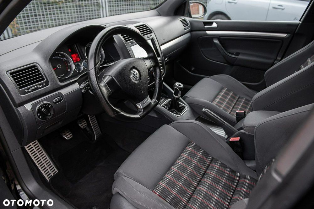 Volkswagen Golf 2.0 GTI - 6