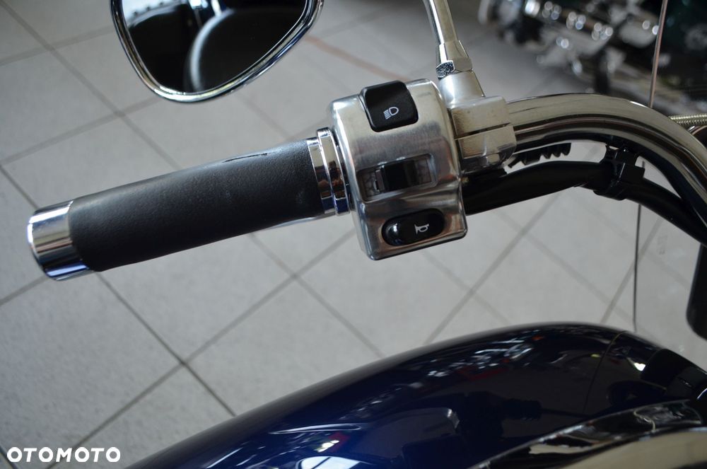 Yamaha Road Star - 35