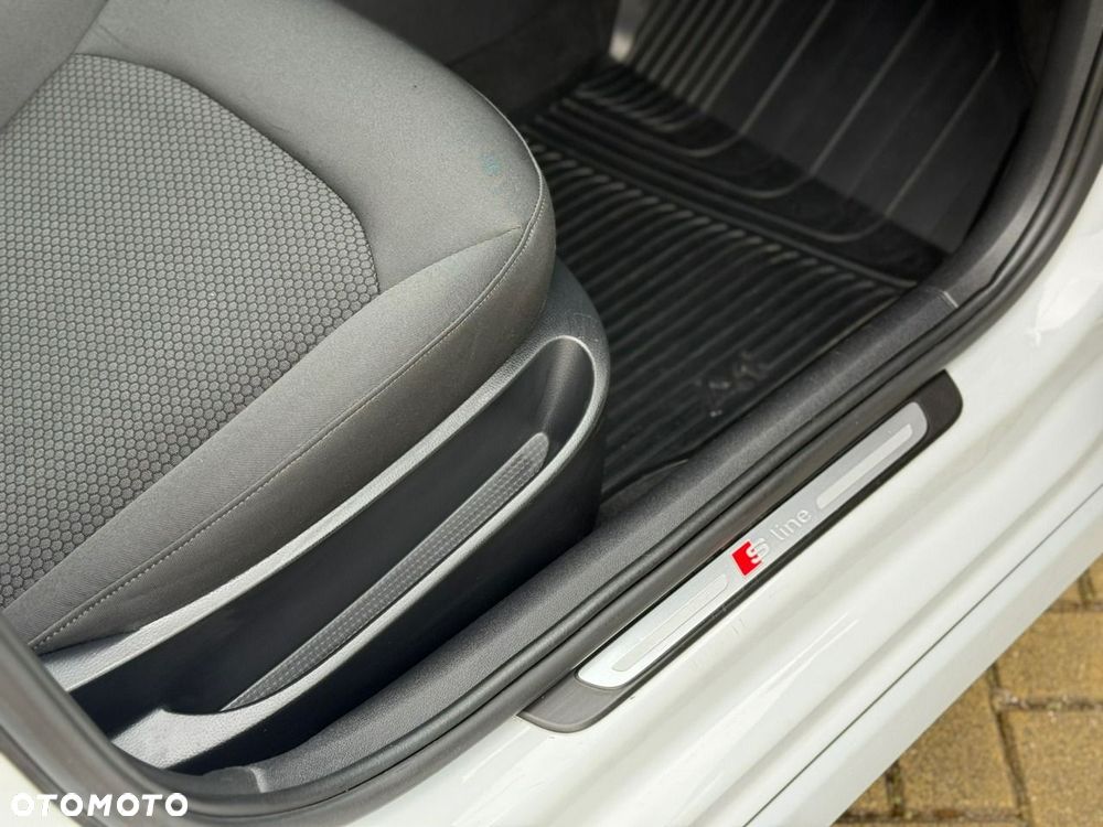 Audi A1 Sportback 1.0 TFSI ultra sport - 18