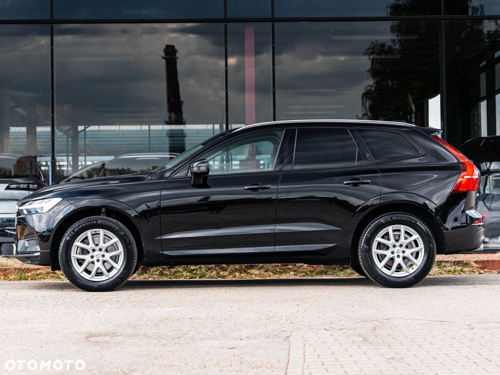 Volvo XC 60 D3 Momentum Pro - 17