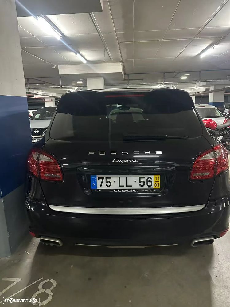 Porsche Cayenne - 14