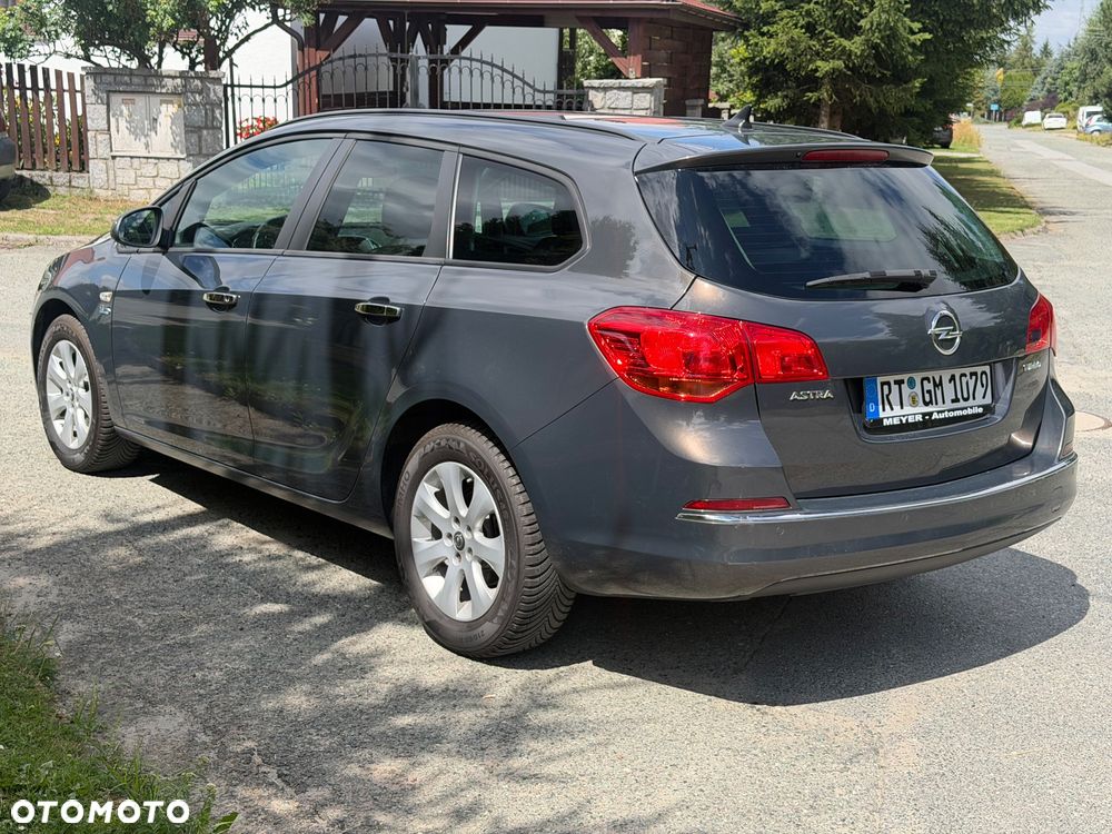Opel Astra 1.4 Turbo Edition Sport - 4