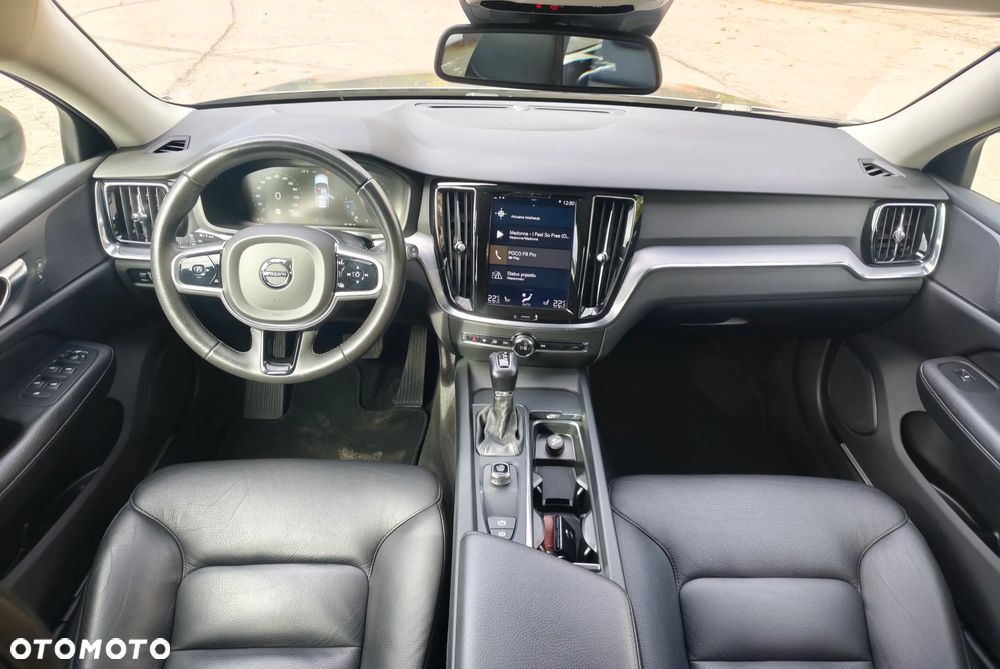 Volvo V60 D3 Geartronic Momentum - 21