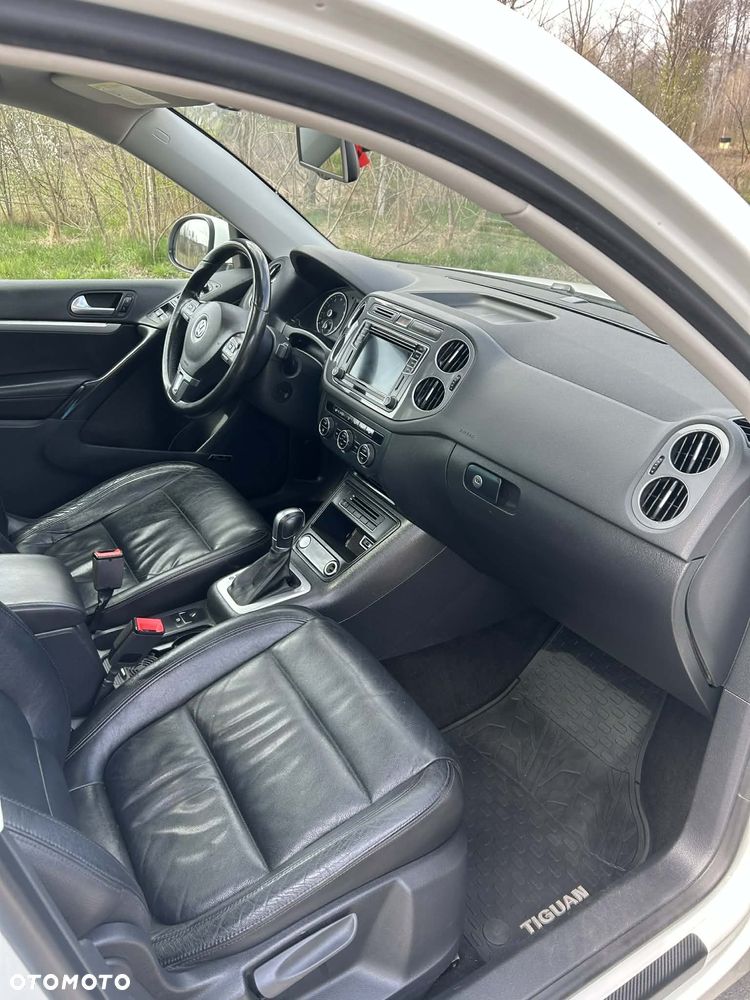 Volkswagen Tiguan 2.0 TSI 4Motion DSG Sport & Style - 26