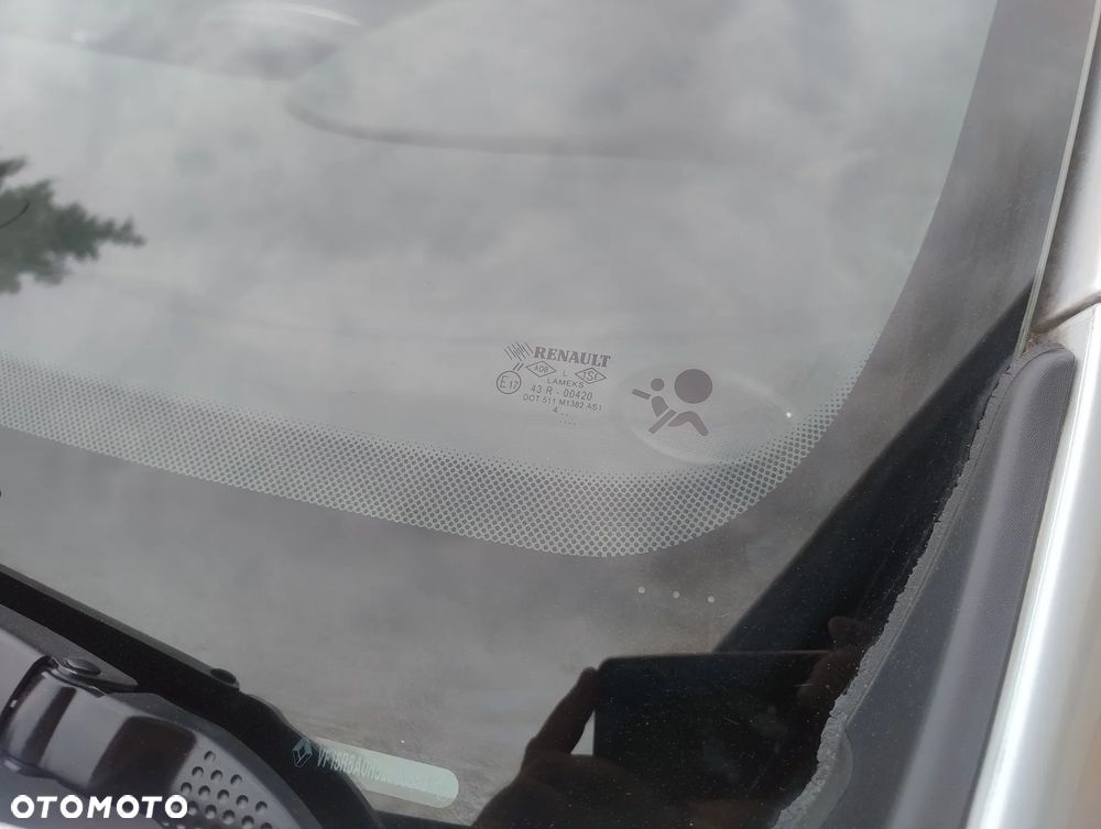 Renault Clio TCe 90 Limited - 28