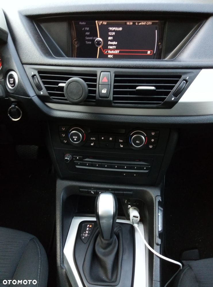 BMW X1 xDrive20d - 8