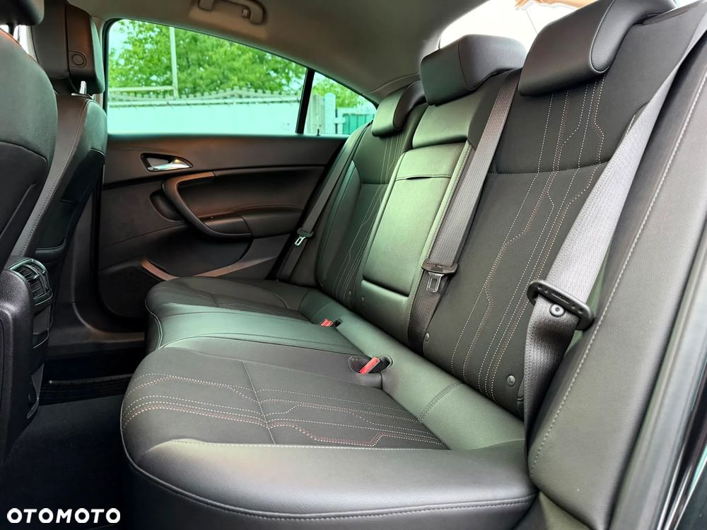 Opel Insignia 2.0 CDTI Cosmo - 12