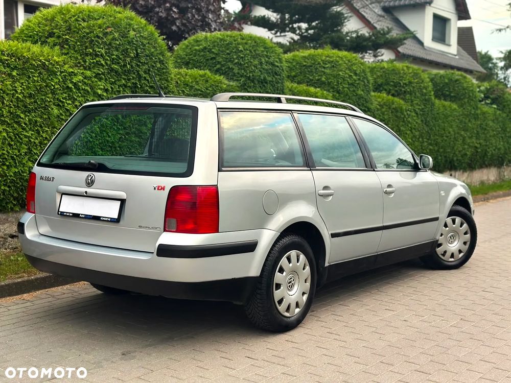 Volkswagen Passat 1.9 TDI - 7