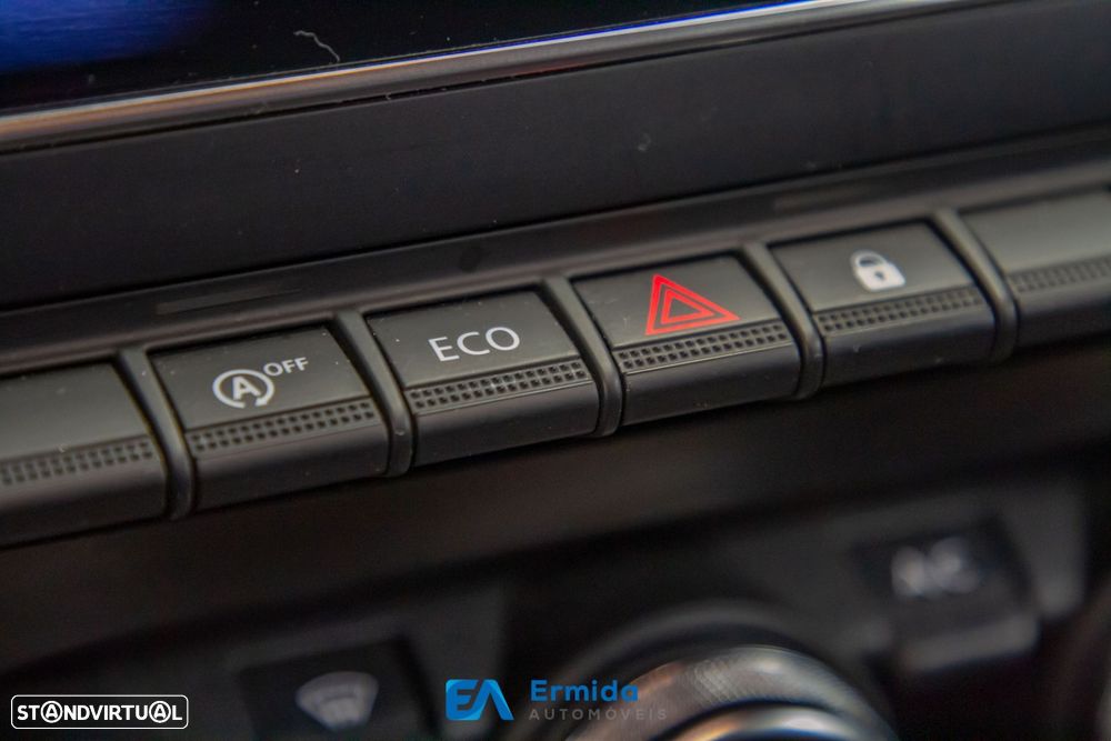 Renault Captur 1.0 TCe Exclusive - 47