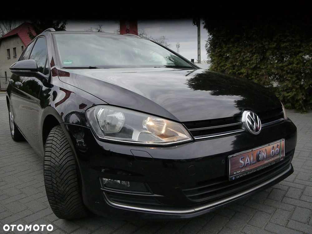 Volkswagen Golf - 10