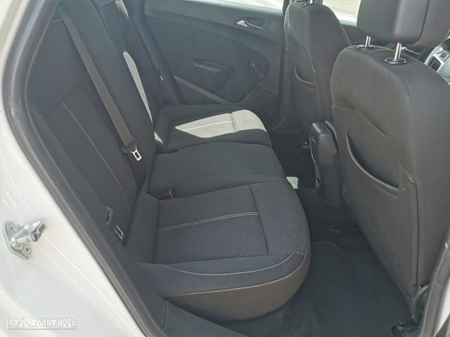 Opel Astra Sports Tourer 1.7 CDTI DPF ecoFLEX S&S Sport - 23