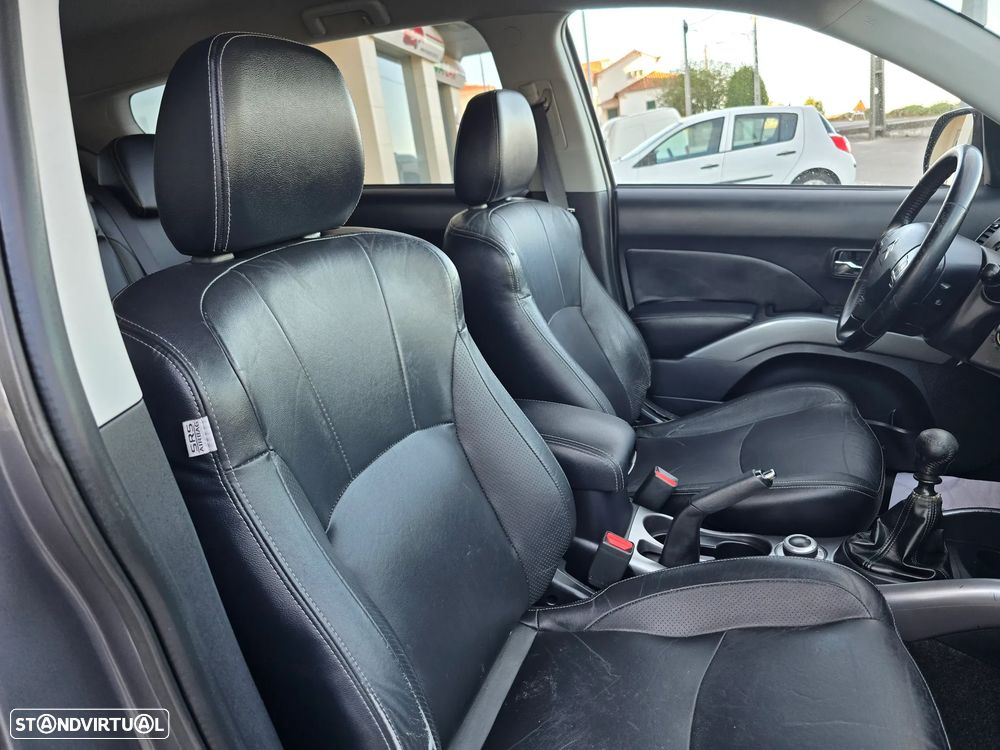 Citroën C-crosser 2.2 HDi Exclusive - 10
