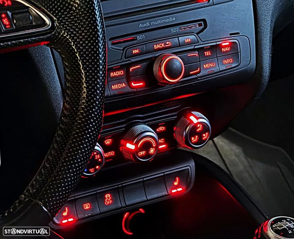 Audi A1 1.6 TDI S-line - 40